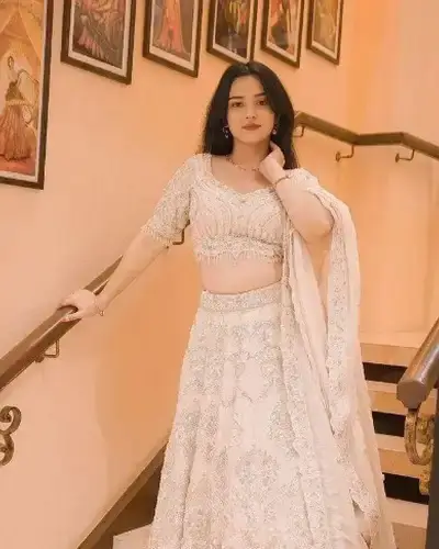 Escort Service In Partapgarh